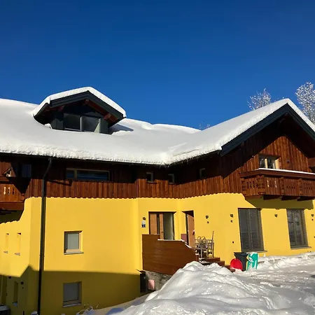 Mahdgut Apartment *